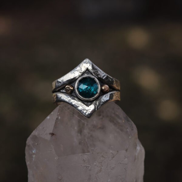 Polaris Ring ✦ Kyanite