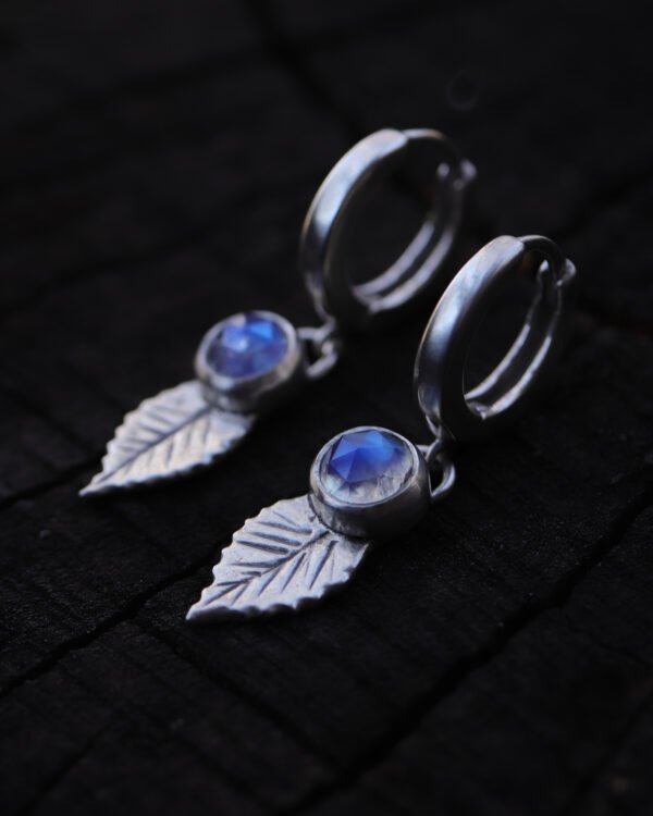 Aelin Hoop Earrings - Image 5