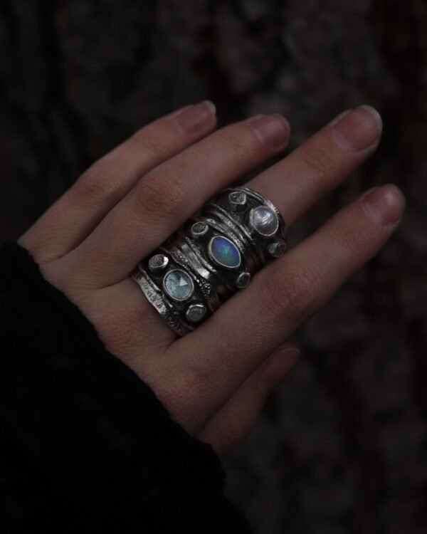 Rift Ring ✦ Freshwater Pearl - Image 7