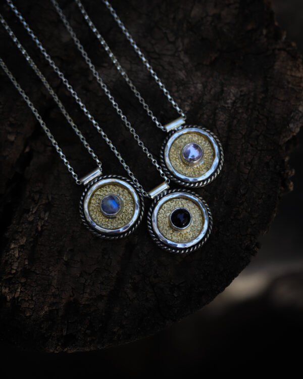 Halo Necklace ✦ Onyx - Image 6